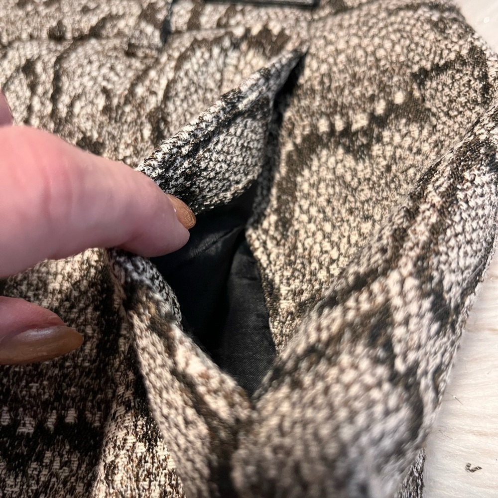 Zara Woman Slit Pocket Snakeskin pants size 6 - Picture 6 of 8